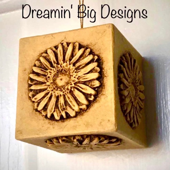 EMBELLISHED Hand Painted Floral Cube Paper Mache Ornament, Christmas Tree Decor - Picture 3 of 7